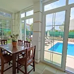 Βίλα Alpine At Hisaroenue Oeluedeniz Ovacik 6+2, 12 People