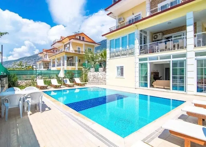 Vilă Alpine At Hisaroenue Oeluedeniz Ovacik 6+2, 12 People Fethiye