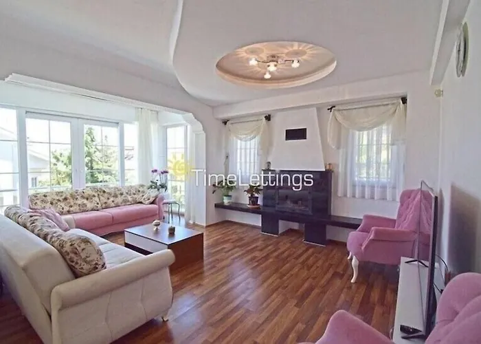 Alpine At Hisaroenue Oeluedeniz Ovacik 6+2, 12 People *