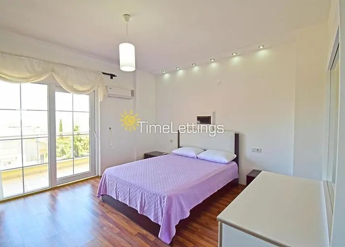 Alpine At Hisaroenue Oeluedeniz Ovacik 6+2, 12 People * Fethiye