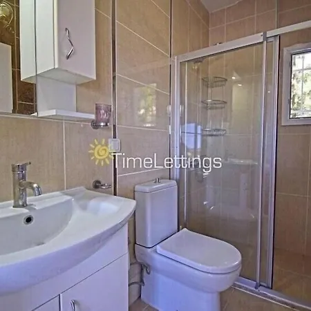 Alpine At Hisarönü ölüdeniz Ovacık 6+2, 12 People Villa