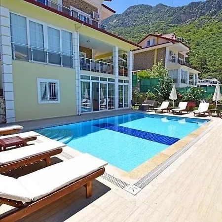 Alpine At Hisaroenue Oeluedeniz Ovacik 6+2, 12 People Вилла Фетхие