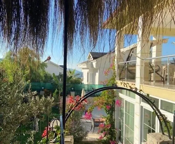 Alpine At Hisaroenue Oeluedeniz Ovacik 6+2, 12 People Vila *