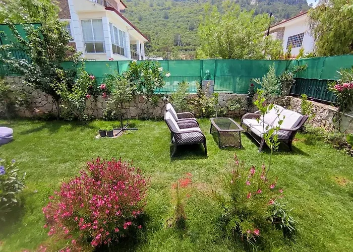 Alpine At Hisaroenue Oeluedeniz Ovacik 6+2, 12 People Villa *